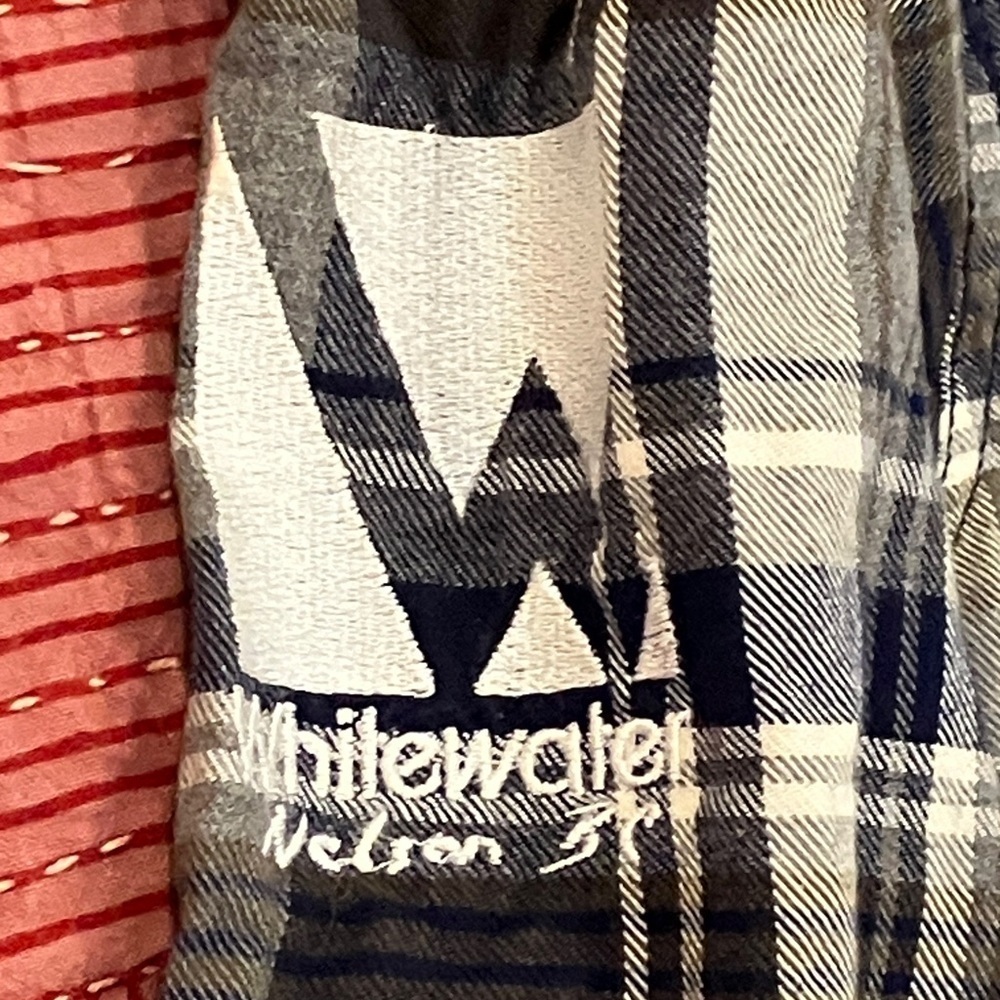 The North Face small women’s Blue / Gray / brown Plaid Button Down Shirt - Picture 4 of 12